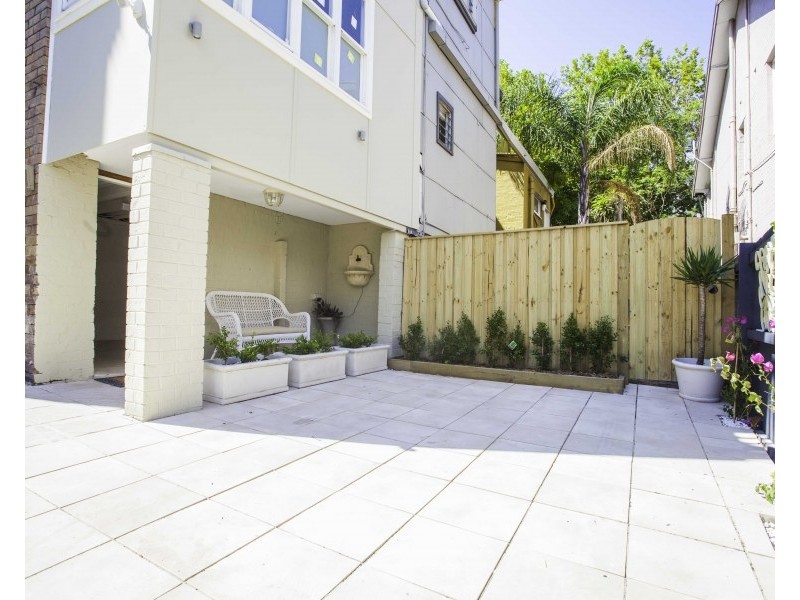 167 Blues Point Road, Mcmahons Point NSW 2060