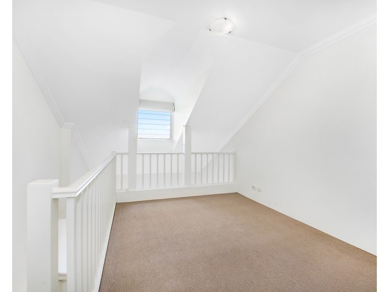 33/13 Ernest Street, Crows Nest NSW 2065