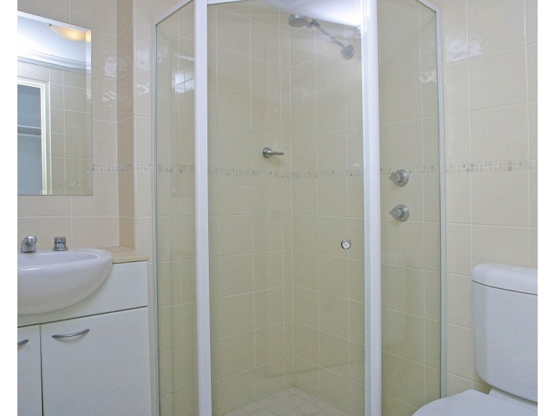 33/13 Ernest Street, Crows Nest NSW 2065