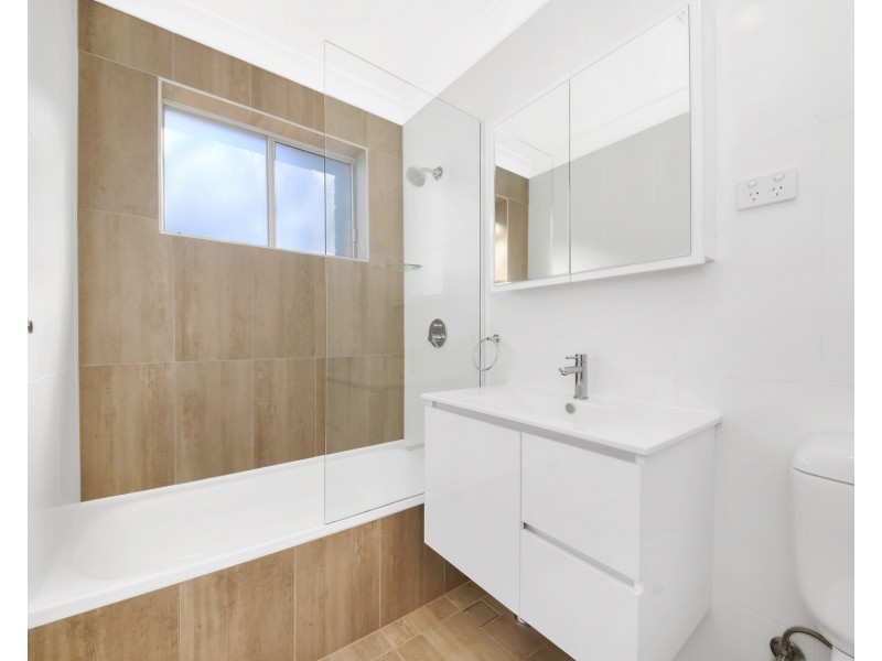 12/200 Pacific Highway, Greenwich NSW 2065