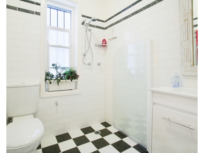 2/6 Stannards Place, Kirribilli NSW 2061