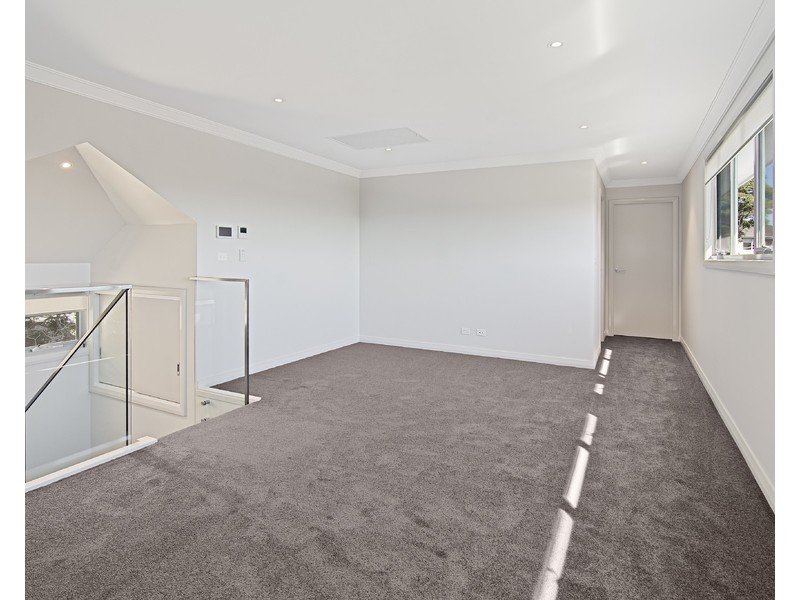 58 Milner Crescent, Wollstonecraft NSW 2065