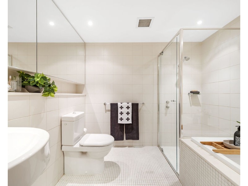 401/25 Refinery Drive, Pyrmont NSW 2009