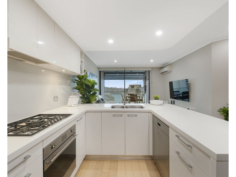 1007/41 Refinery Drive, Pyrmont NSW 2009