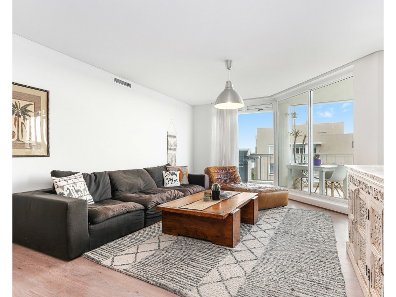 1001/36 Refinery Drive, Pyrmont NSW 2009