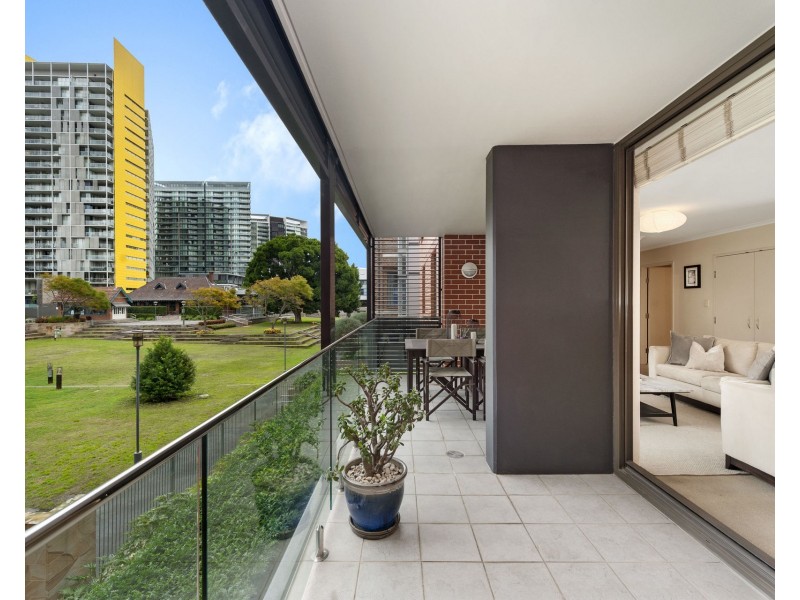 604/41 Refinery Drive, Pyrmont NSW 2009