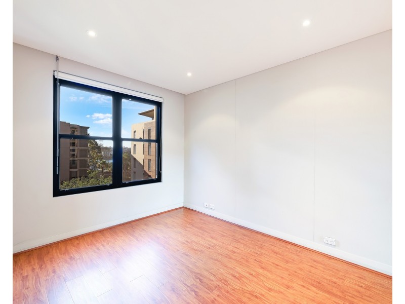 C704/24-26 Point Street, Pyrmont NSW 2009