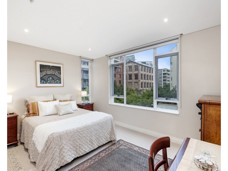 502/42 Refinery Drive, Pyrmont NSW 2009