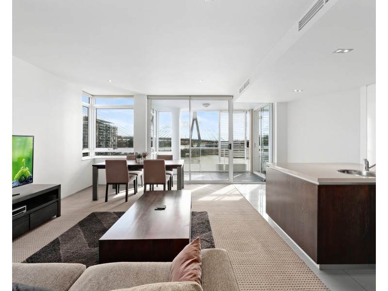 801/24 Refinery Drive, Pyrmont NSW 2009