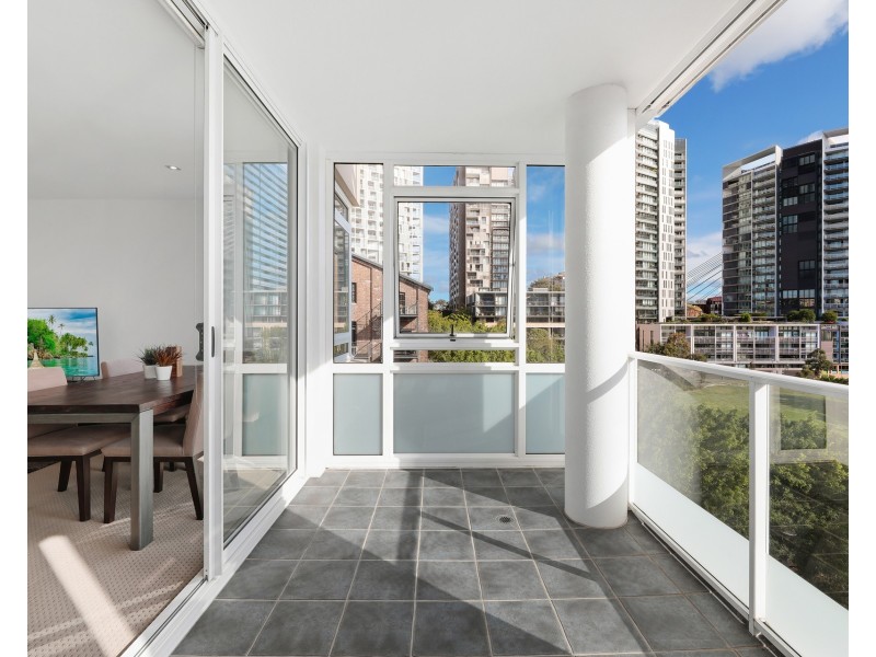 801/24 Refinery Drive, Pyrmont NSW 2009