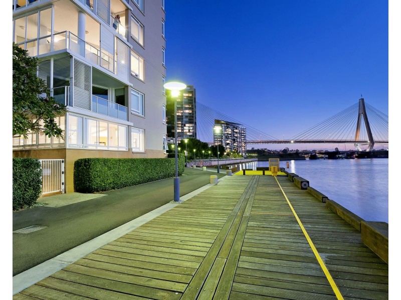 801/24 Refinery Drive, Pyrmont NSW 2009