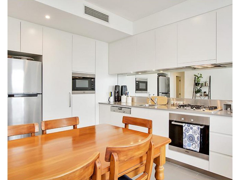 512/2 Scotsman Street, Forest Lodge NSW 2037