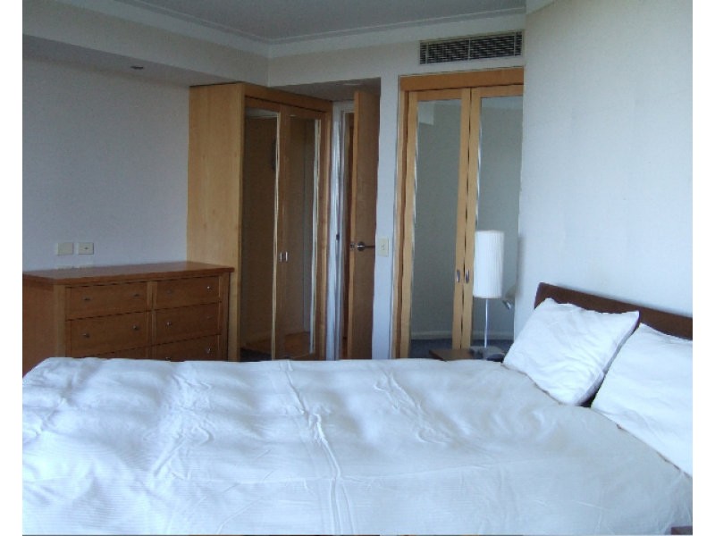 1010/61 Macquarie Street, Sydney NSW 2000