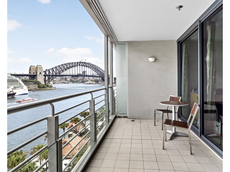 64/3 Macquarie Street, Sydney NSW 2000