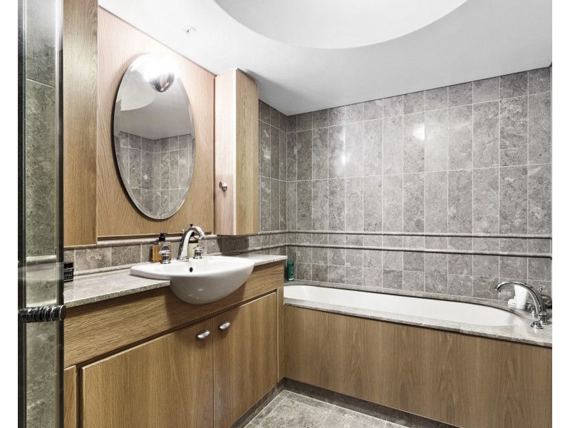 64/3 Macquarie Street, Sydney NSW 2000