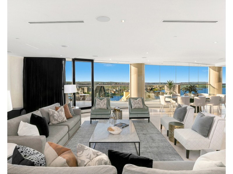 SkyHouse 1/129 Harrington Street, Sydney NSW 2000