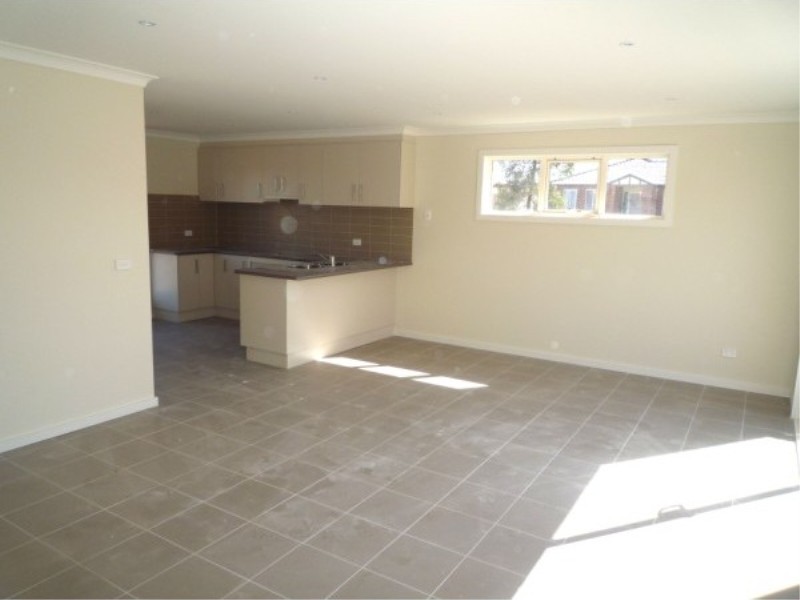 1 / 1 Harrow Court, Kurunjang VIC 3337