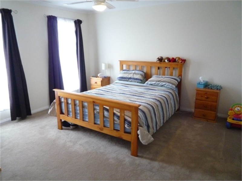 24 Botanica Springs Boulevard, Brookfield VIC 3338