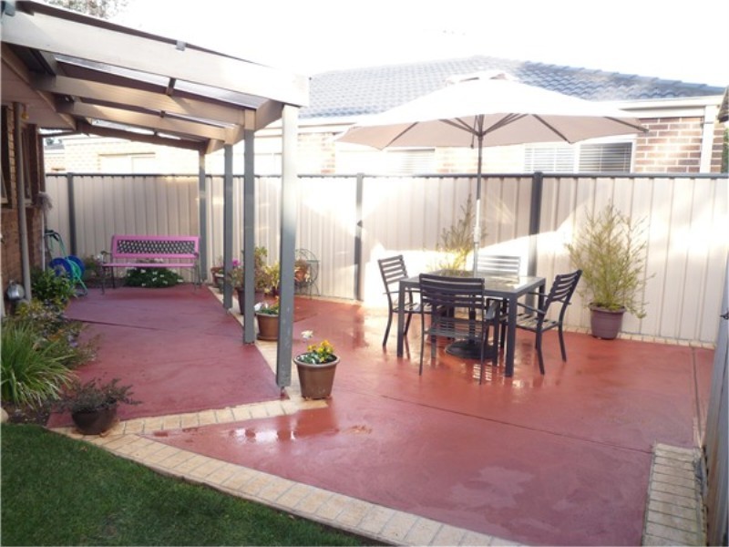 36 Hilton Way, Melton West VIC 3337