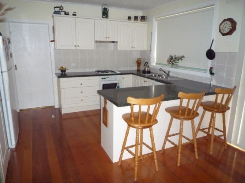 223 Centenary Avenue, Melton VIC 3337