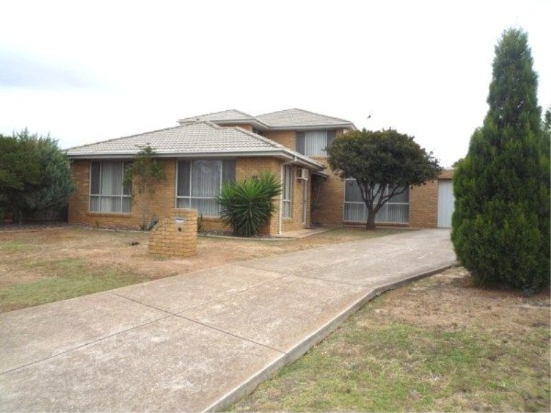 5 Carew Court, Brookfield VIC 3338