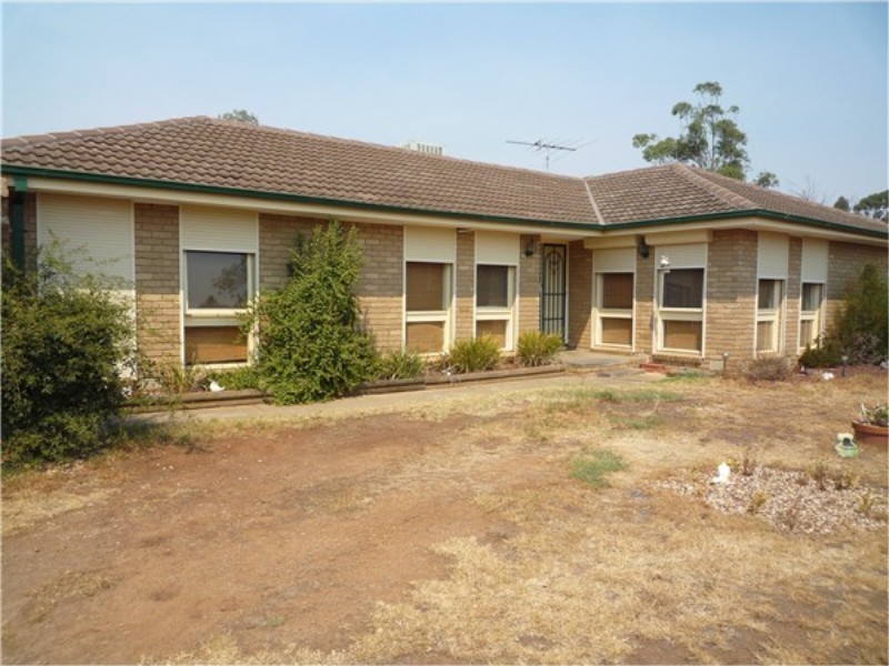 39 Argyll cct, Melton West VIC 3337