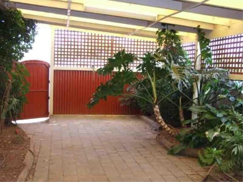 19 Centenary Ave, Melton VIC 3337