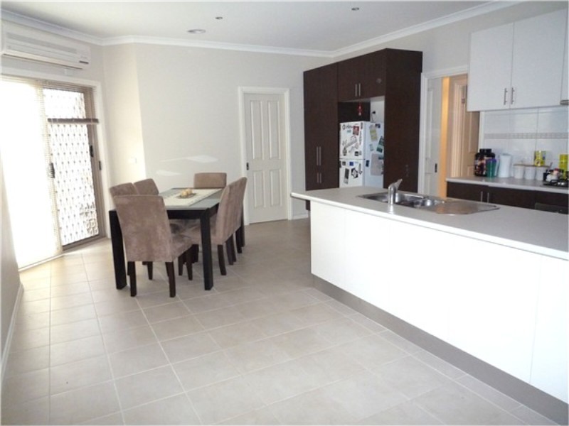 7 Greenhills Drive, Kurunjang VIC 3337