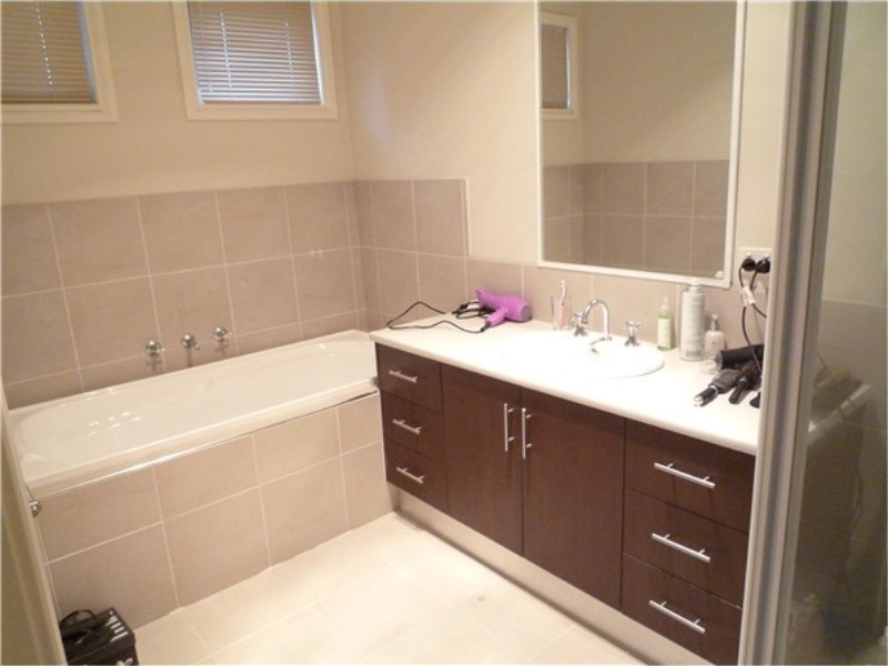 7 Greenhills Drive, Kurunjang VIC 3337