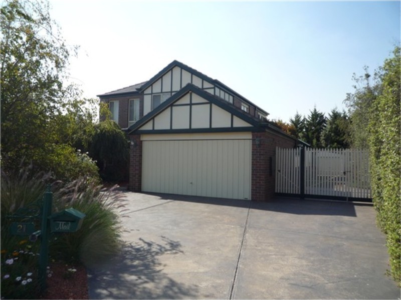 21 Russell Court, Brookfield VIC 3338