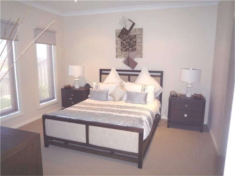 12 REIDY RISE, Melton West VIC 3337