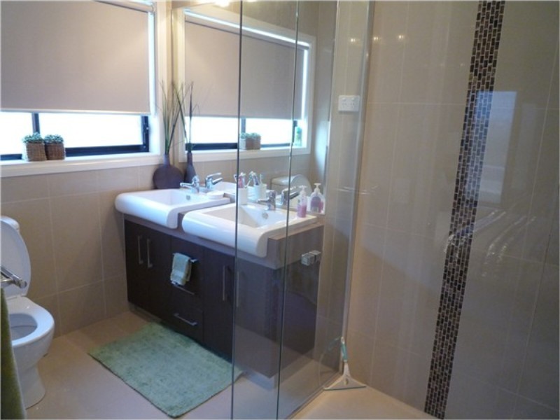 12 REIDY RISE, Melton West VIC 3337