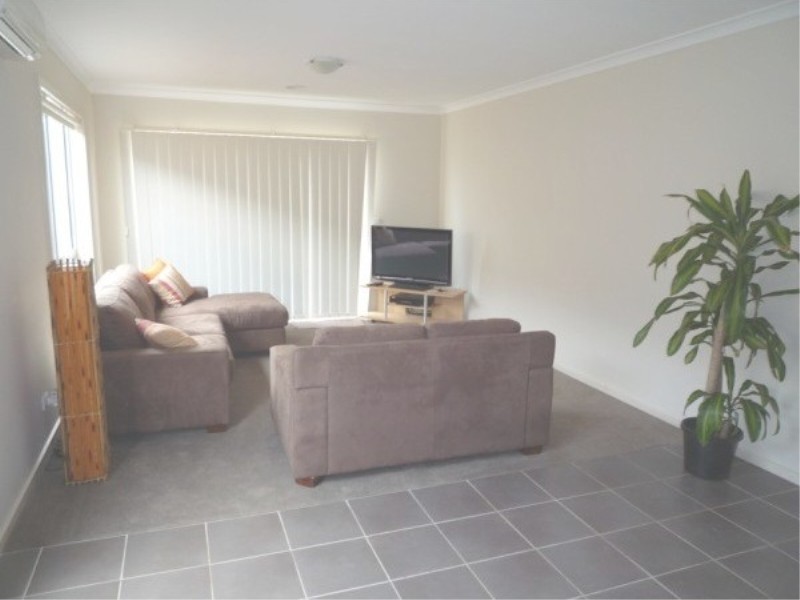 32 COLONUS STREET, Melton VIC 3337