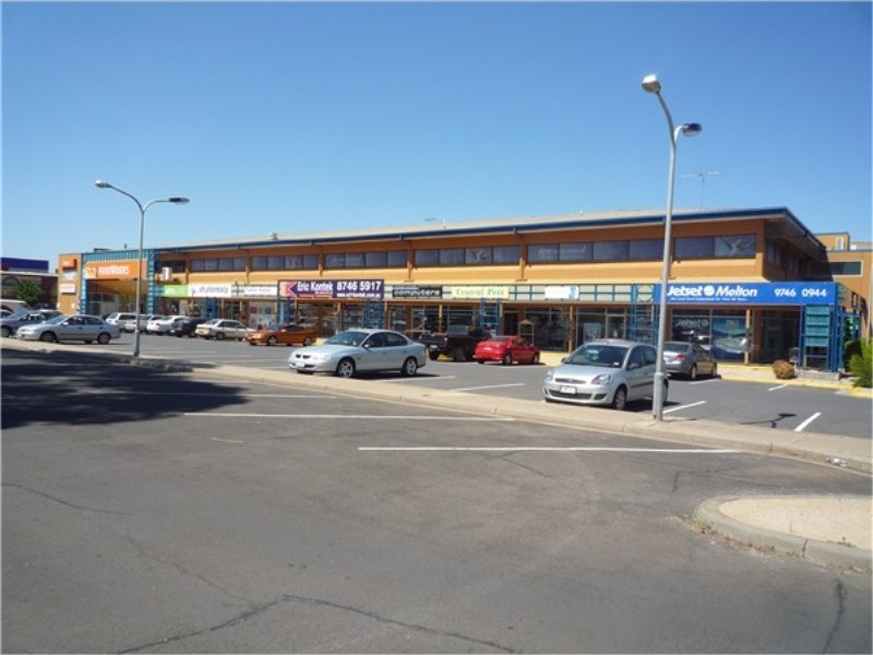 420 High St, Melton VIC 3337