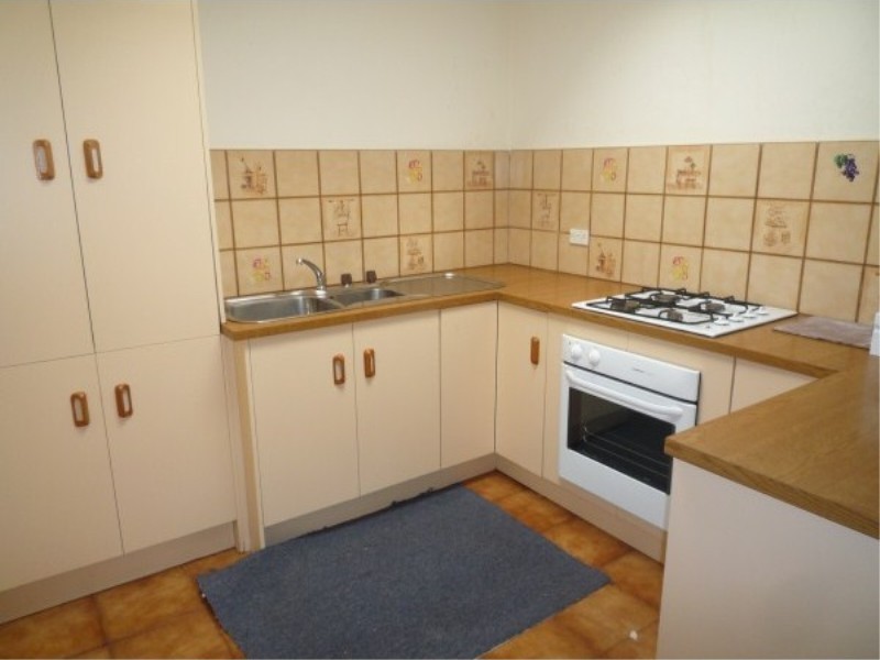 5 / 4-10 Plover, Melton VIC 3337