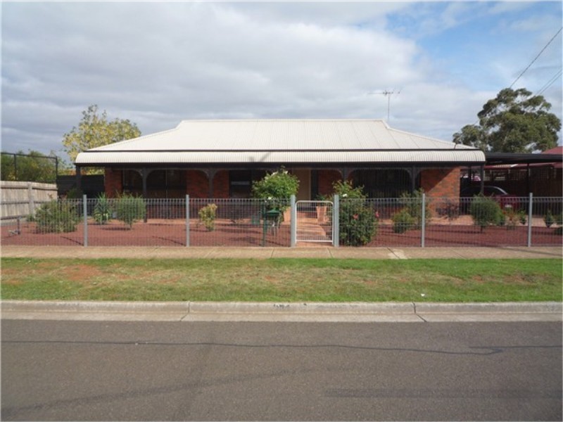 21 Wilson Road, Melton South VIC 3338