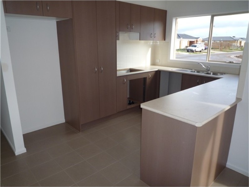 Unit 1 / 13 Linda Place, Kurunjang VIC 3337