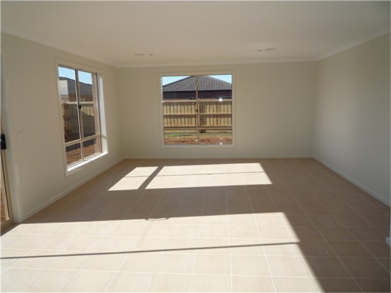 Lot 828 / 8 Stringybark Ave, Brookfield VIC 3338