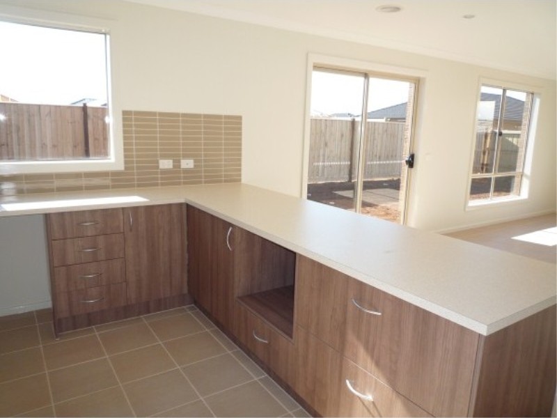 Lot 828 / 8 Stringybark Ave, Brookfield VIC 3338