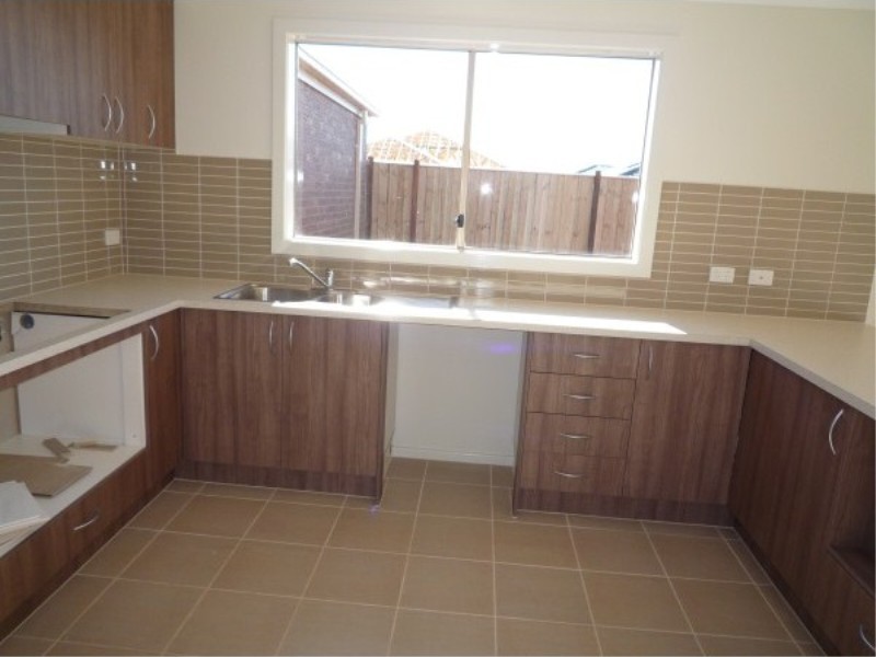 Lot 828 / 8 Stringybark Ave, Brookfield VIC 3338