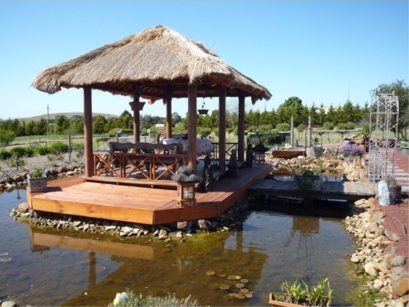 18 Myrtle Grove Road, Ballan VIC 3342