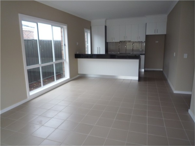 Units 2 & 3 16 Marlo Drive, Melton West VIC 3337