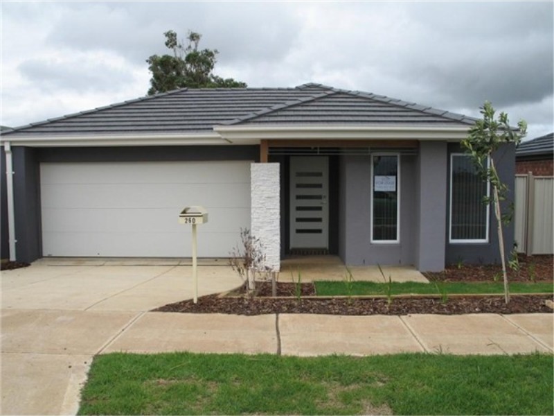 260 Clarkes Rd, Brookfield VIC 3338