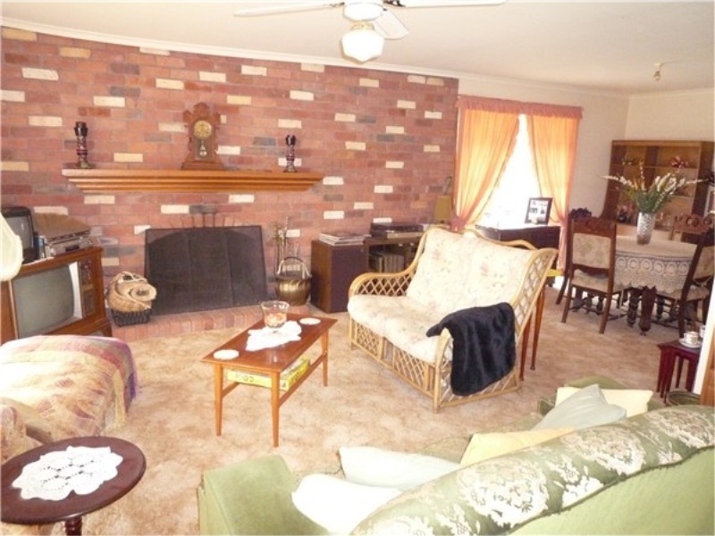 122-142 The Bullock Track, Melton West VIC 3337