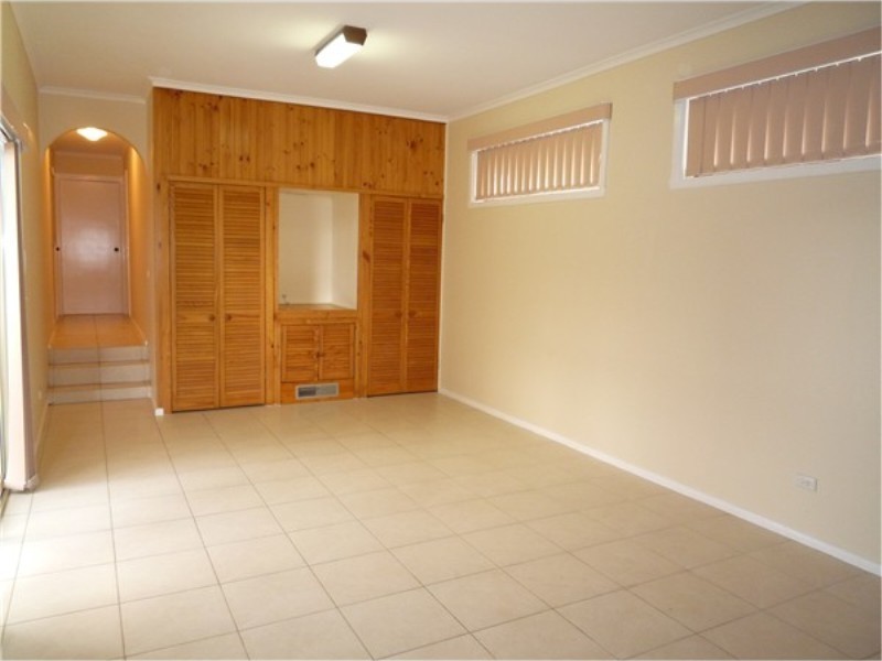 191 Centenary Ave, Melton VIC 3337