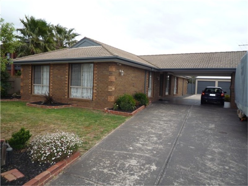 582 High St, Melton West VIC 3337