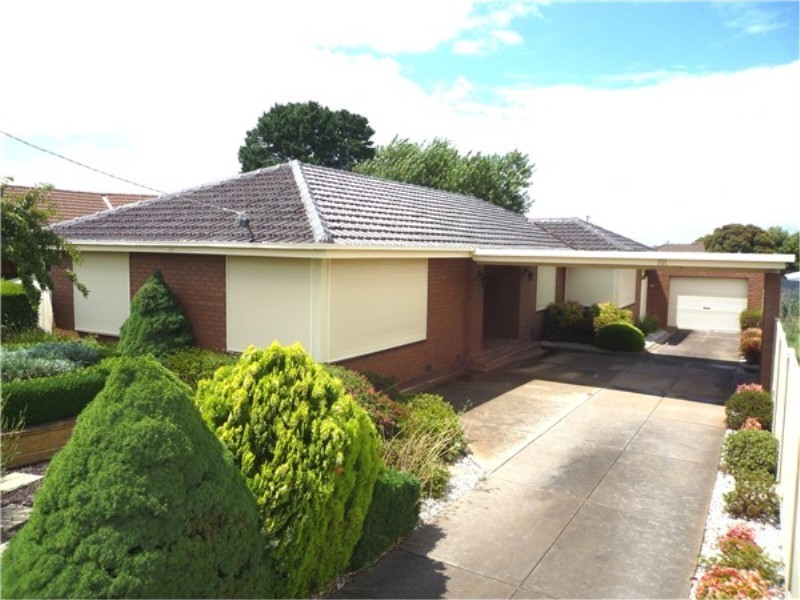 191 Centenary Ave, Melton VIC 3337