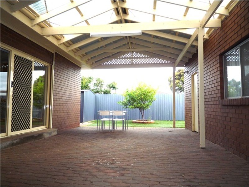 191 Centenary Ave, Melton VIC 3337