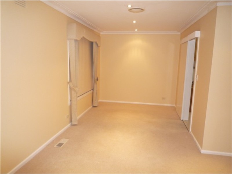 191 Centenary Ave, Melton VIC 3337