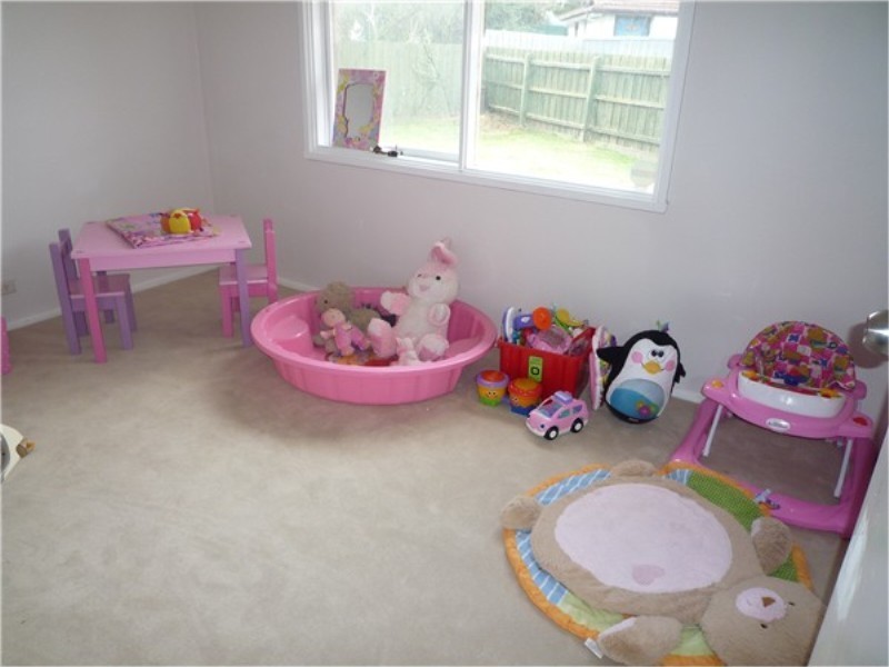 4 Banksia Place, Melton West VIC 3337